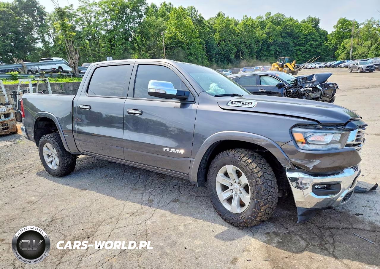 2022 Ram 1500 Laramie VIN:1C6SRFJT7NN419197 - 4