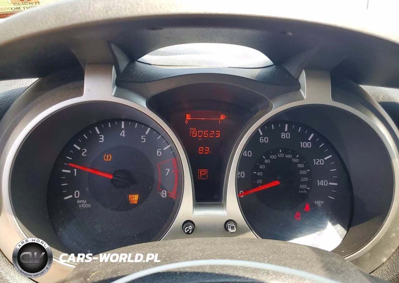 2016 Nissan Juke S VIN:JN8AF5MR0GT604718 - 9