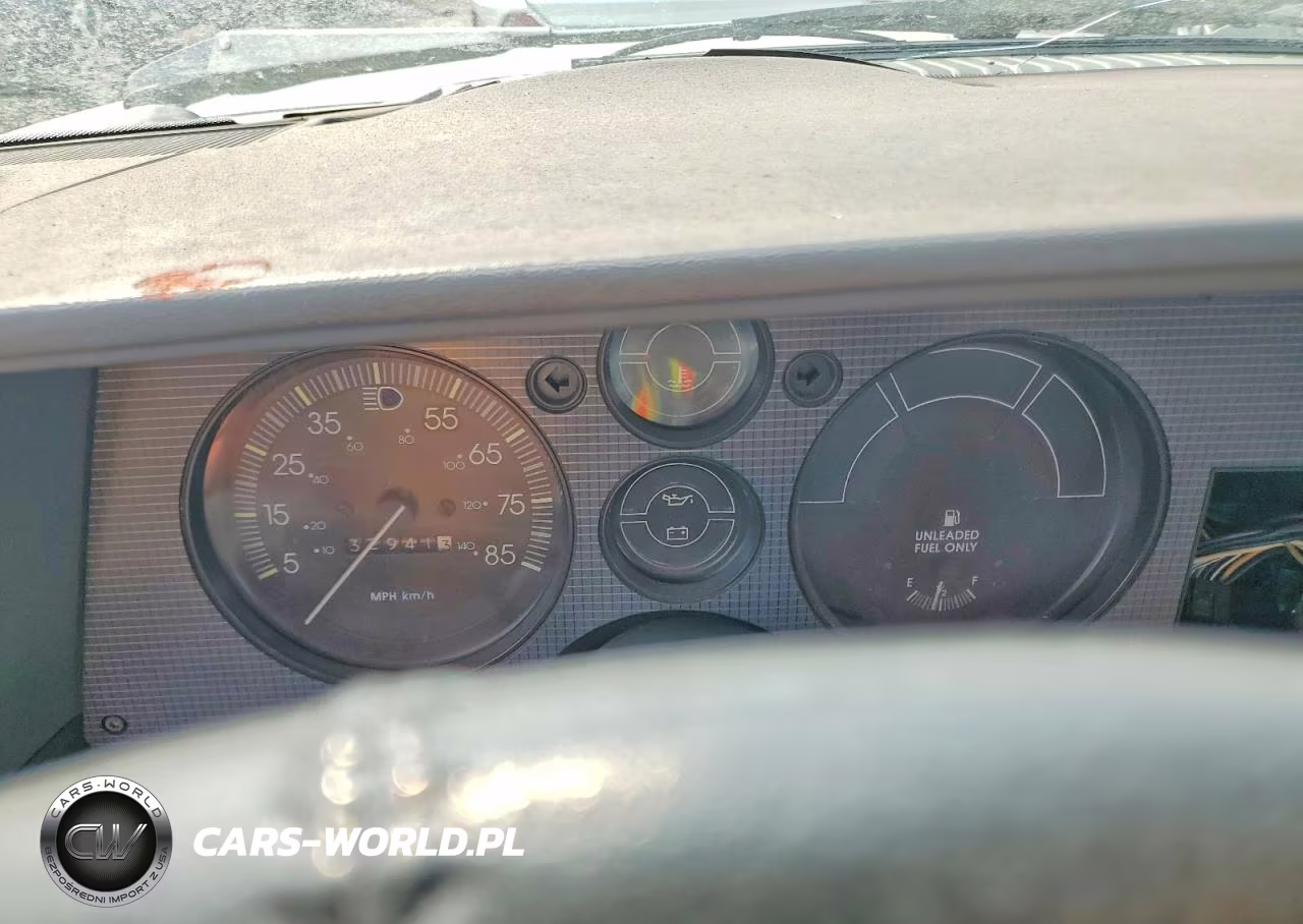 1989 Chevrolet Cavalier VIN:1G1JC1116KJ266167 - 9