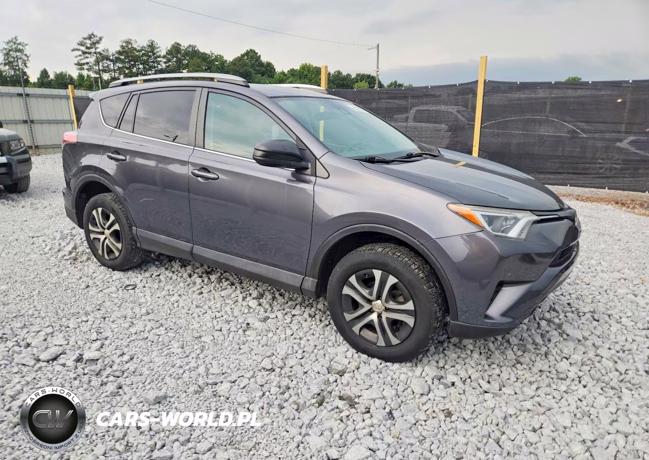 2018 Toyota Rav4 Le VIN:2T3ZFREV2JW509101 - 4