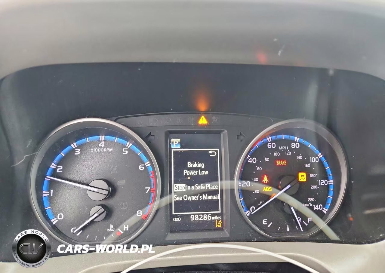 2018 Toyota Rav4 Le VIN:2T3ZFREV2JW509101 - 9