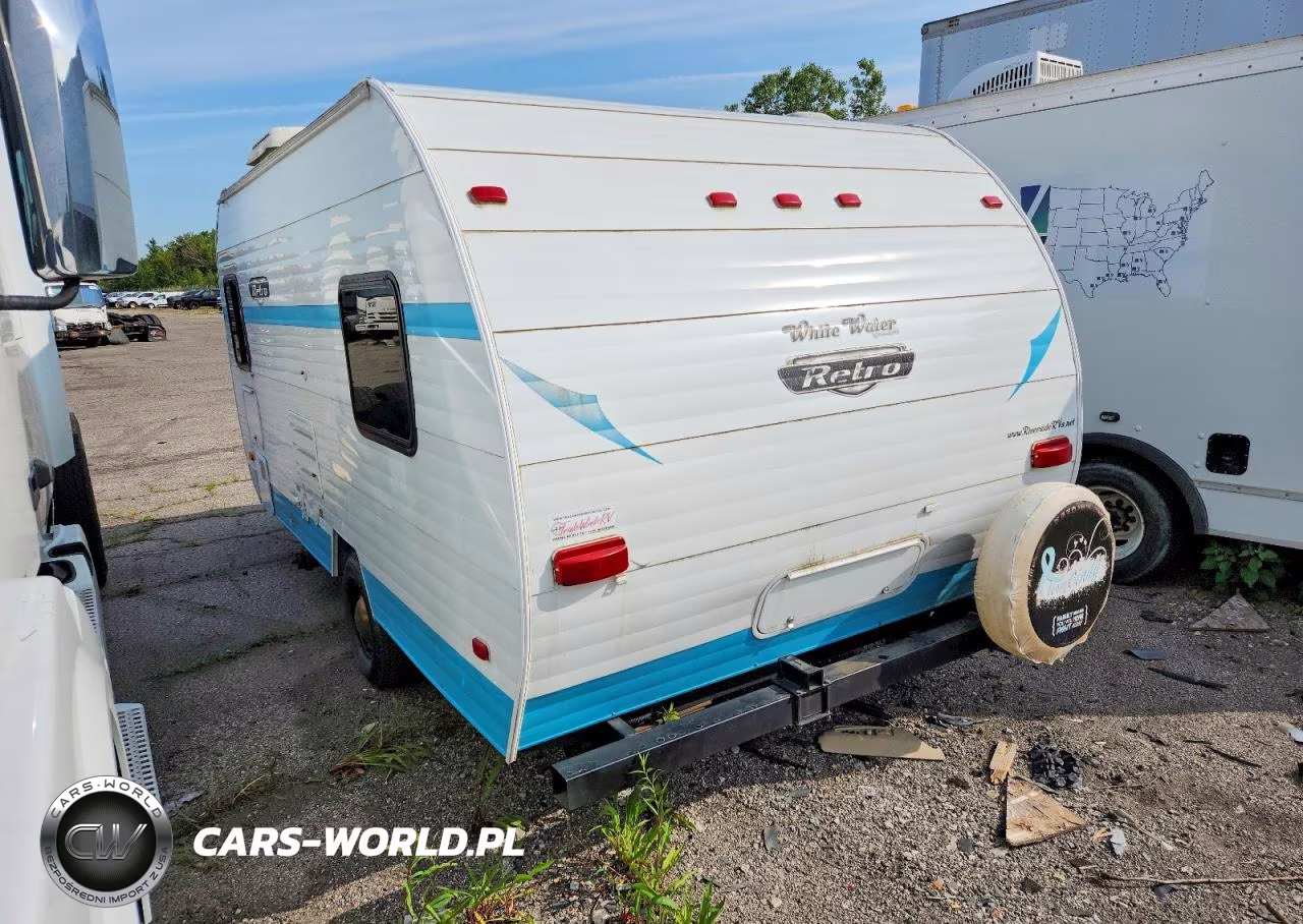 2015 Riverside Whitewater Camper VIN:1R9CC1811FL653205 - 3