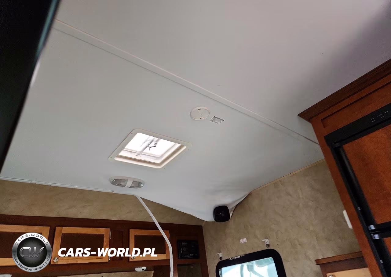 2015 Riverside Whitewater Camper VIN:1R9CC1811FL653205 - 8
