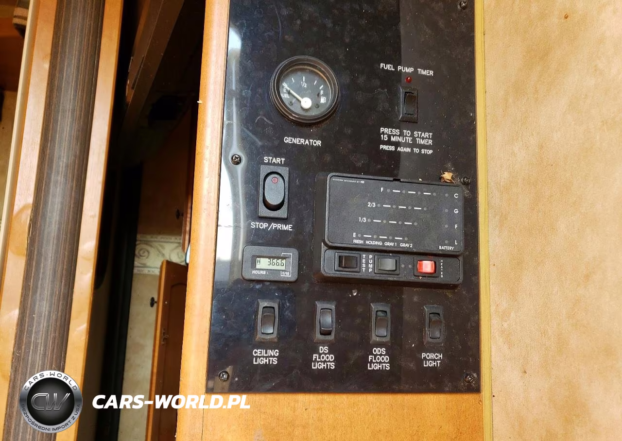 2010 Heartland Road Warrior Camper VIN:5SFCG3021AE204836 - 8