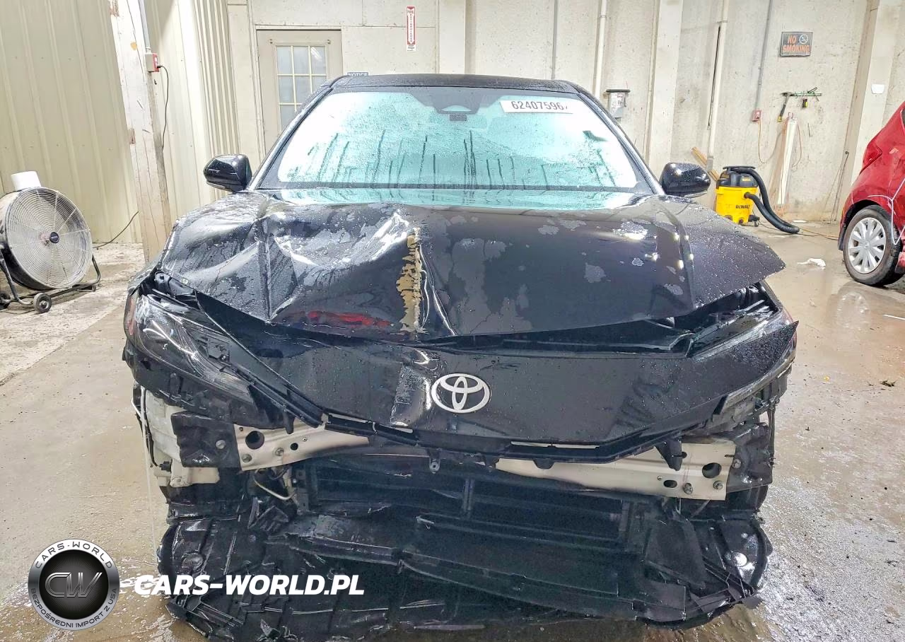 2025 Toyota Camry Le VIN:4T1DAACK5SU010371 - 5