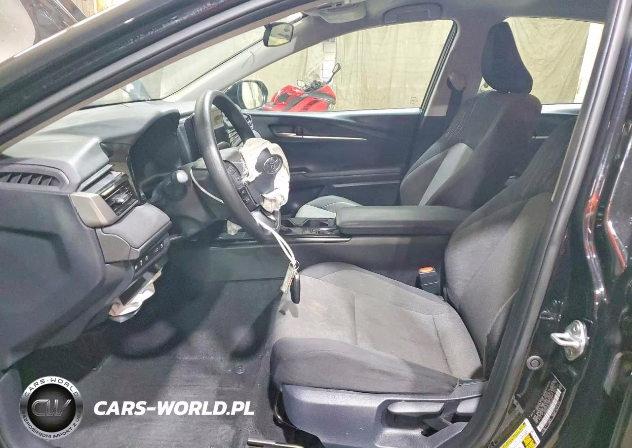 2025 Toyota Camry Le VIN:4T1DAACK5SU010371 - 7