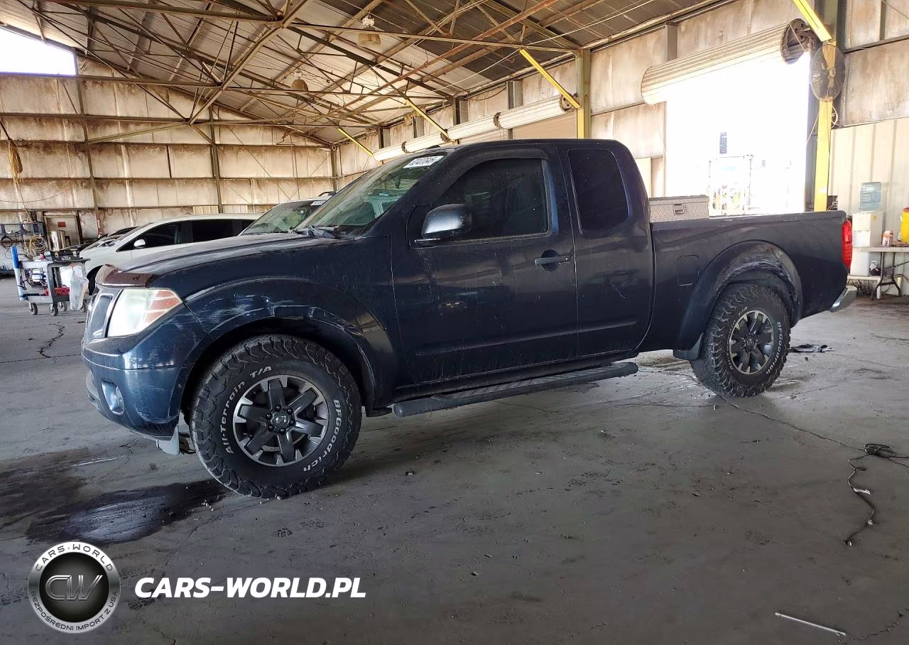 2015 Nissan Frontier Sv V6