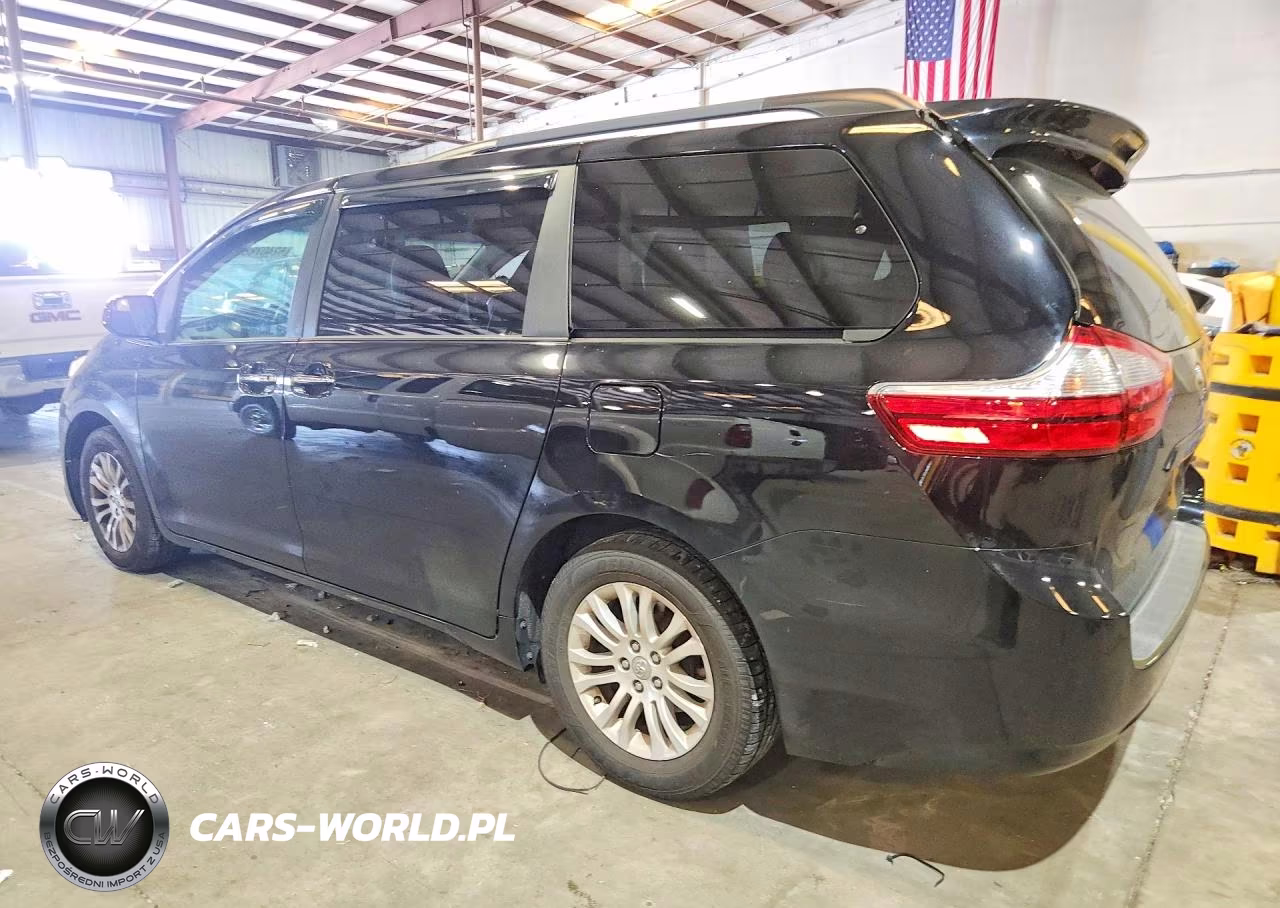 2017 Toyota Sienna Xle 8-Passenger VIN:5TDYZ3DC4HS796601 - 2