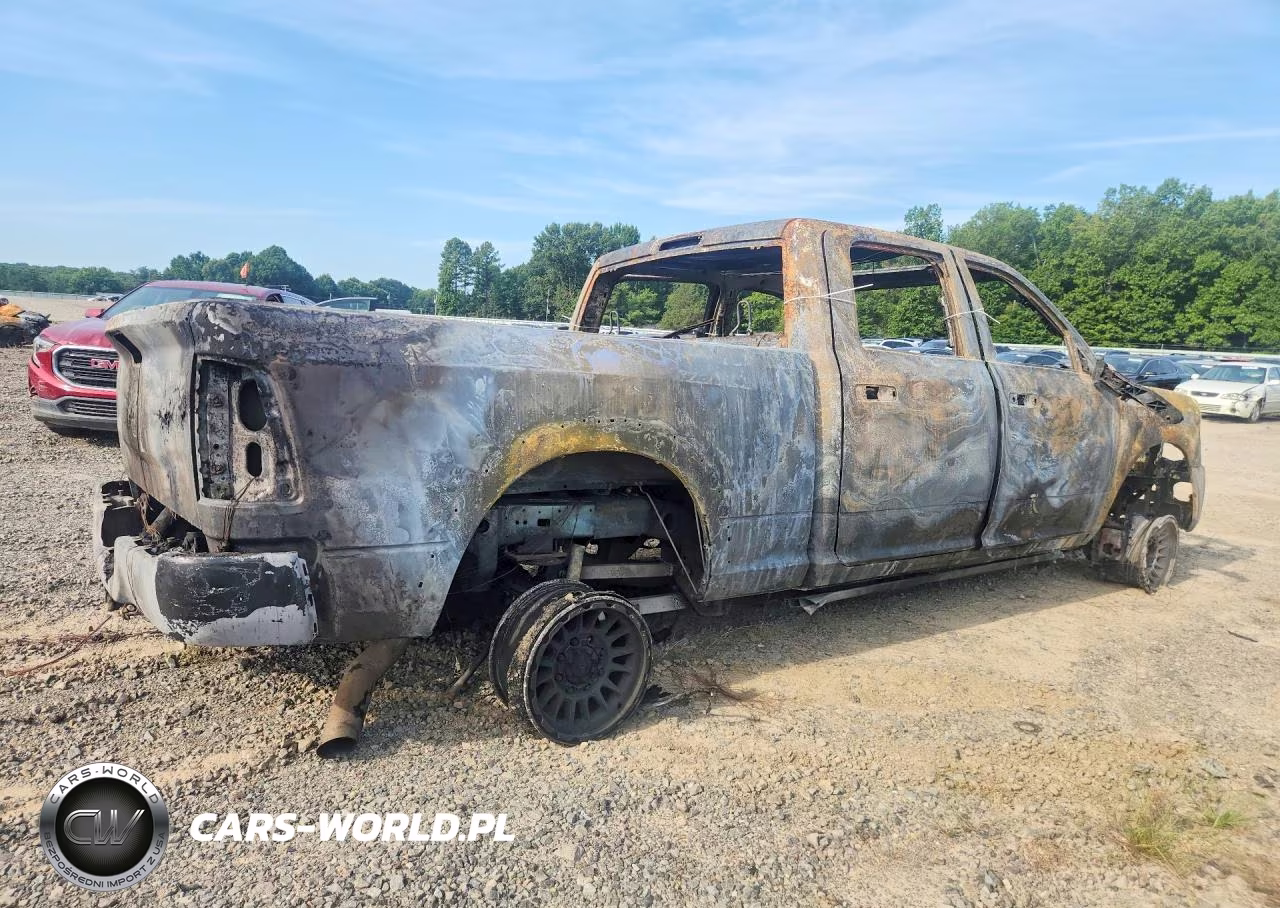 2021 Ram 2500 Laramie VIN:3C6UR5FL8MG671771 - 3