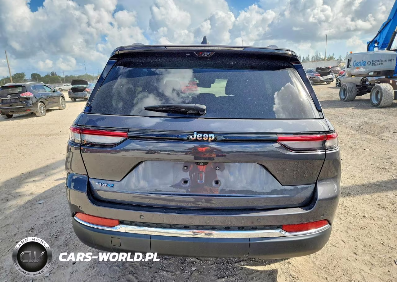 2023 Jeep Grand Cherokee Limited 4Xe VIN:1C4RJYB63P8822498 - 6