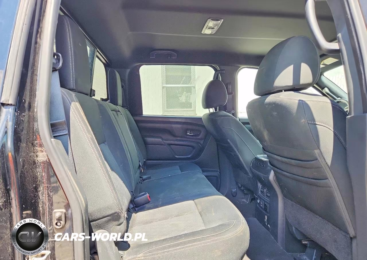 2019 Nissan Titan Xd Sv VIN:1N6BA1F4XKN512177 - 10