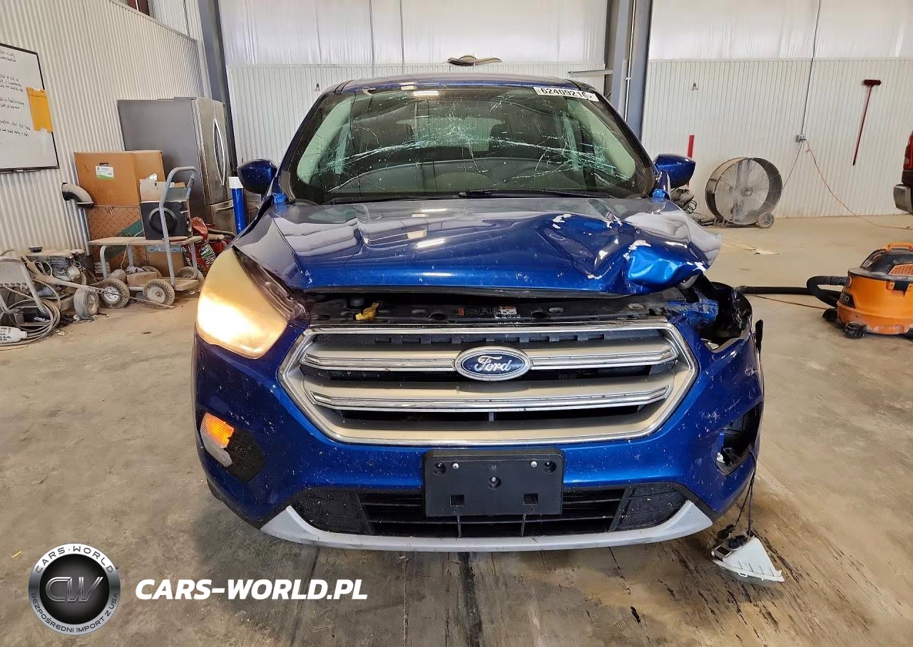 2017 Ford Escape Se VIN:1FMCU0GD1HUD74756 - 5