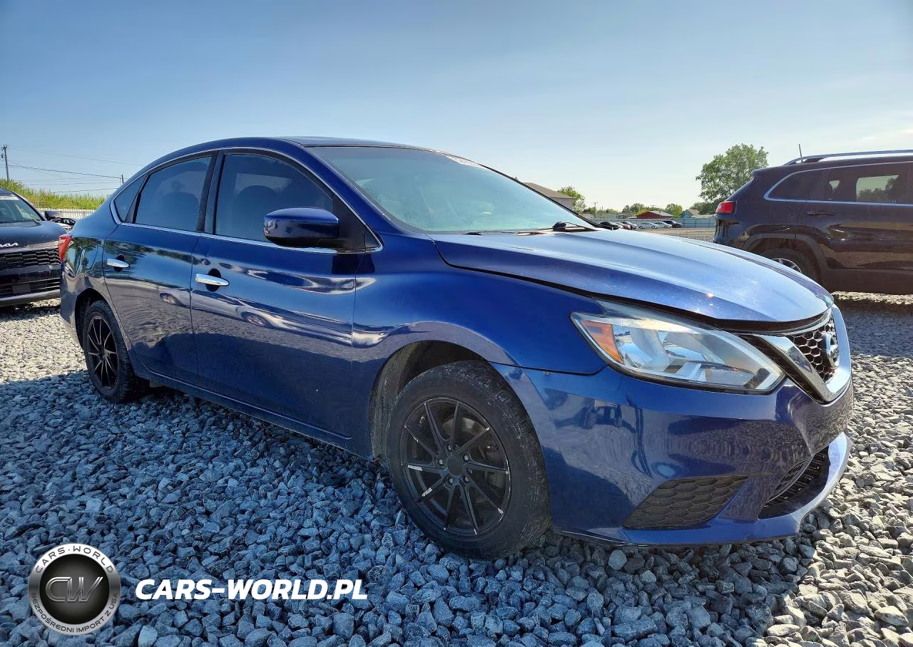 2018 Nissan Sentra S VIN:3N1AB7AP2JY273793 - 4