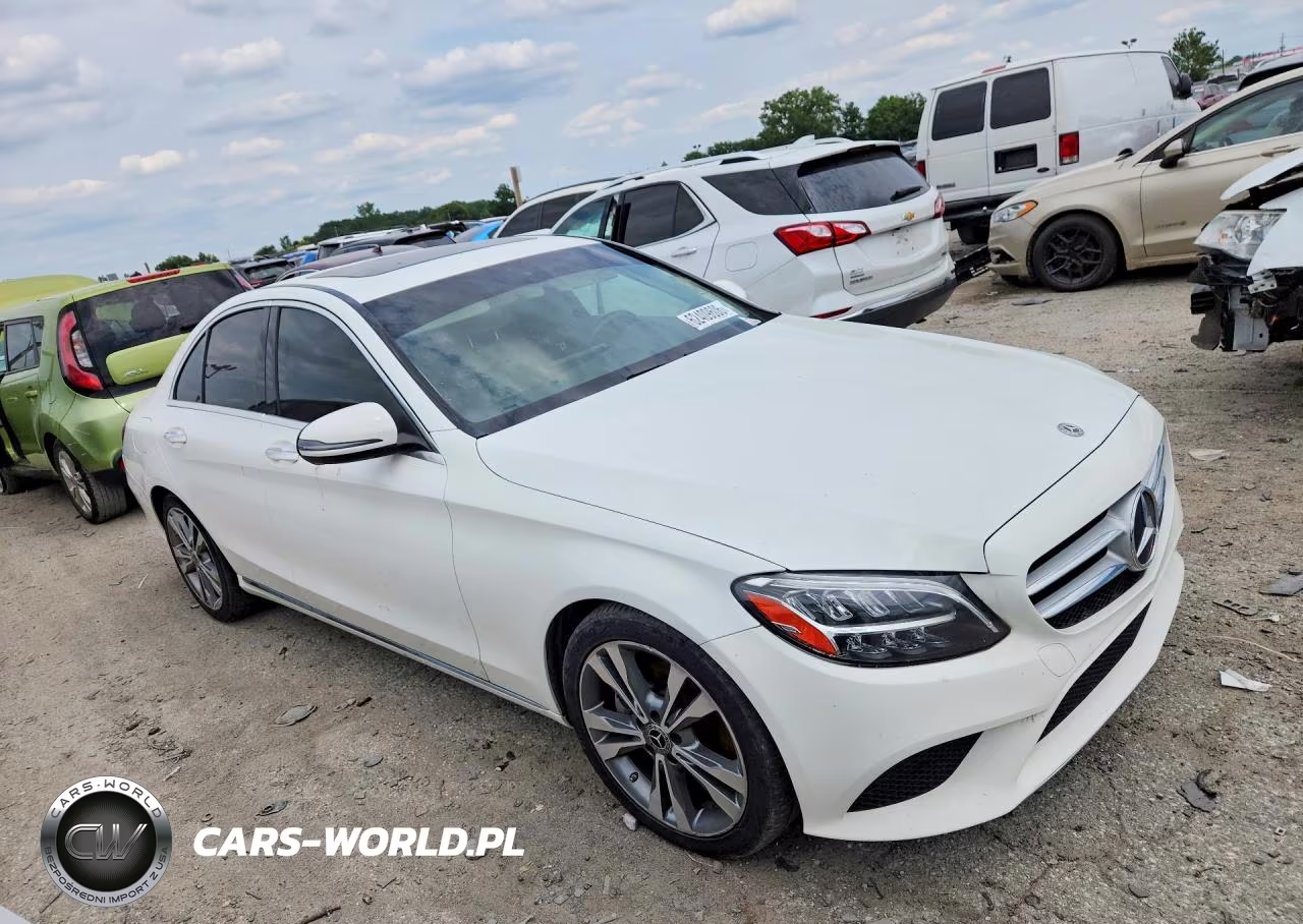 2019 Mercedes-Benz C 300 VIN:55SWF8DB4KU299675 - 4