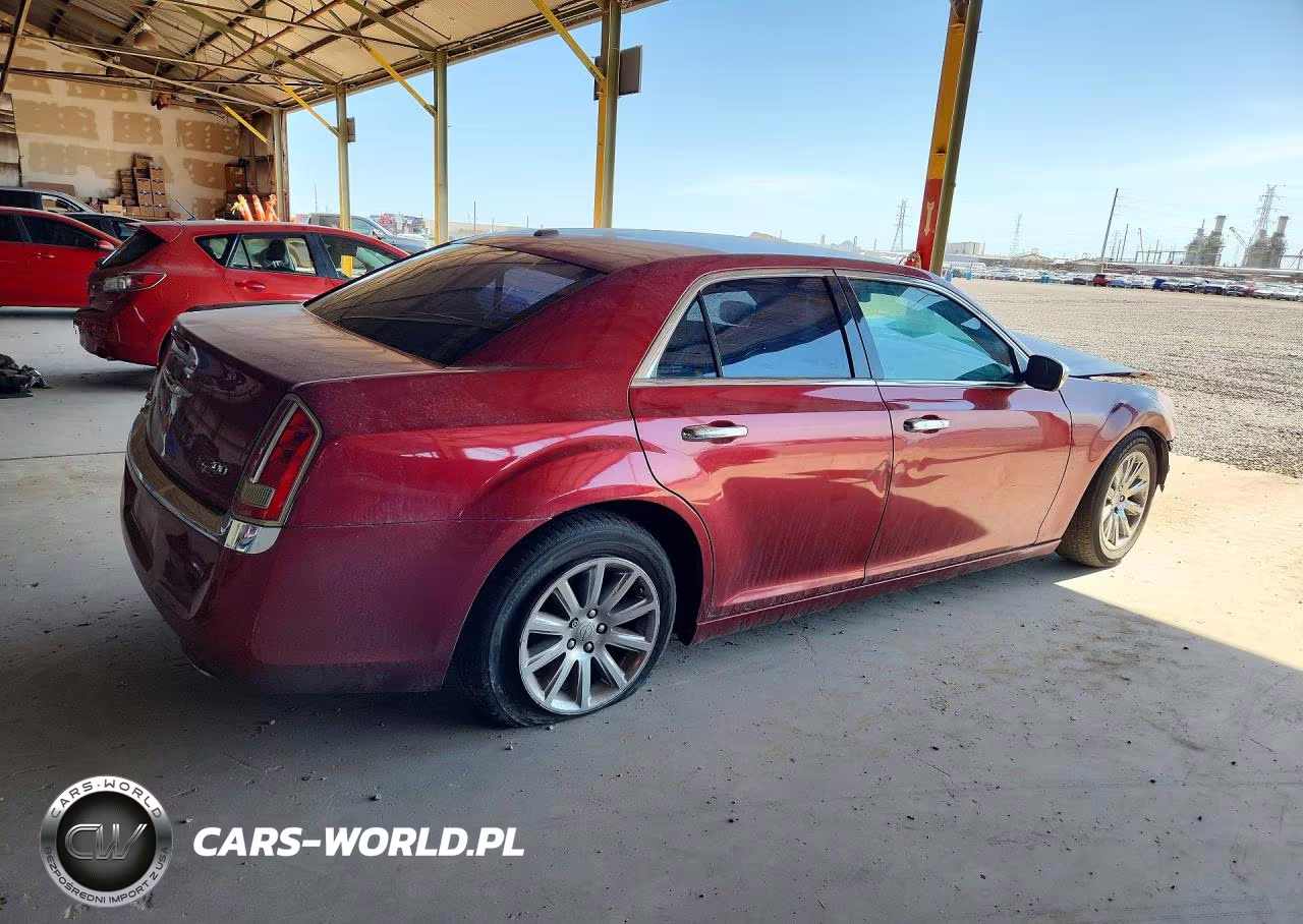 2012 Chrysler 300 Limited VIN:2C3CCACG5CH191664 - 3