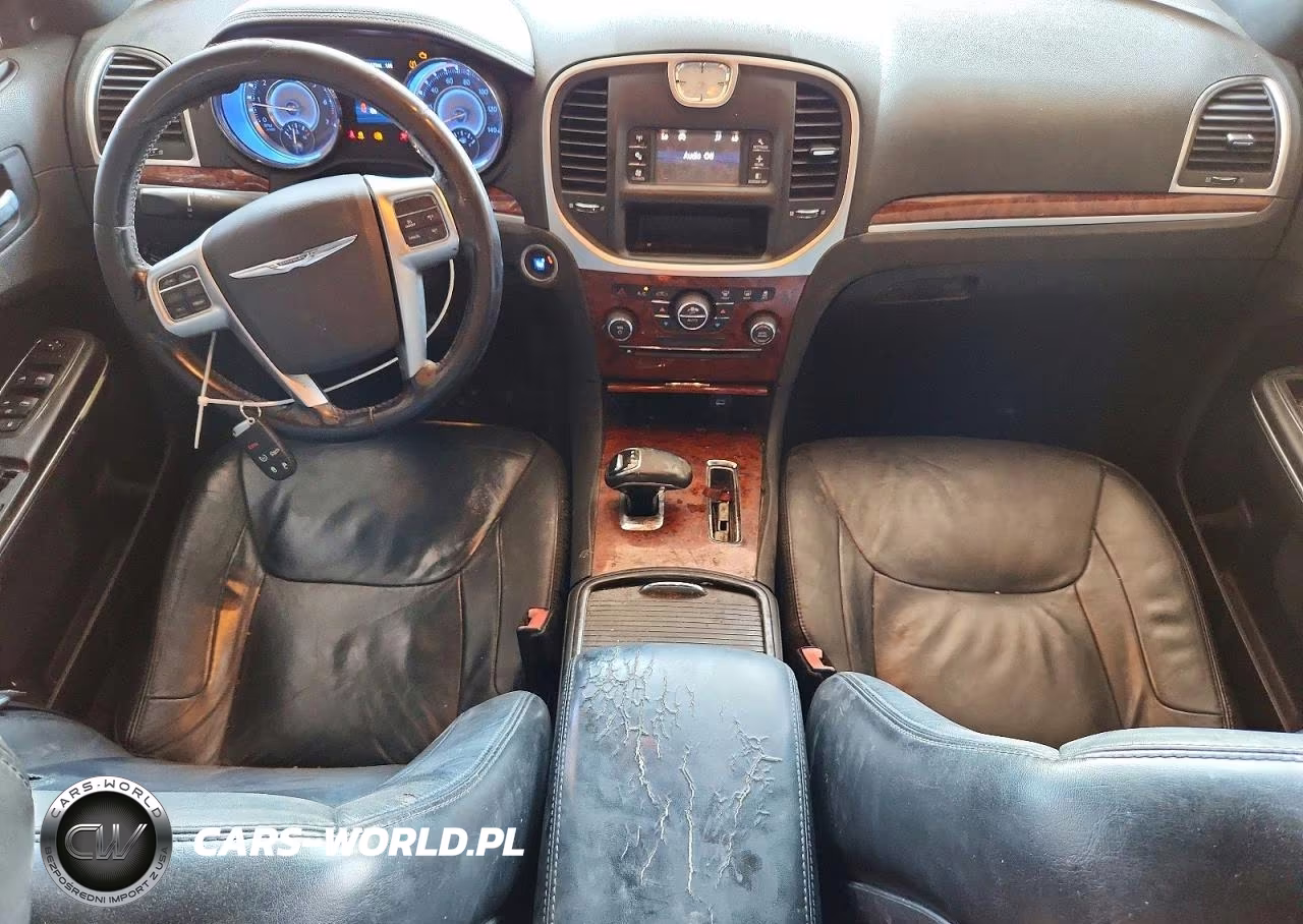 2012 Chrysler 300 Limited VIN:2C3CCACG5CH191664 - 8