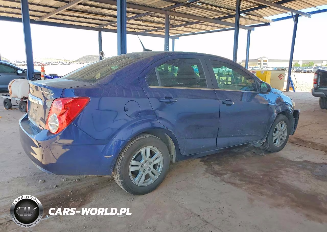 2014 Chevrolet Sonic Lt VIN:1G1JC5SB3E4121587 - 3
