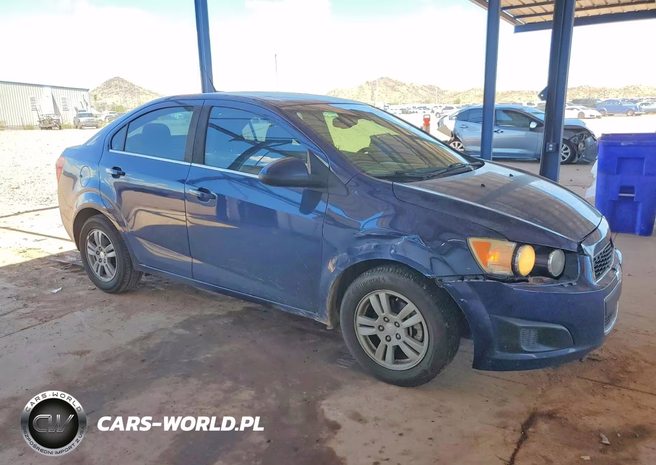 2014 Chevrolet Sonic Lt VIN:1G1JC5SB3E4121587 - 4
