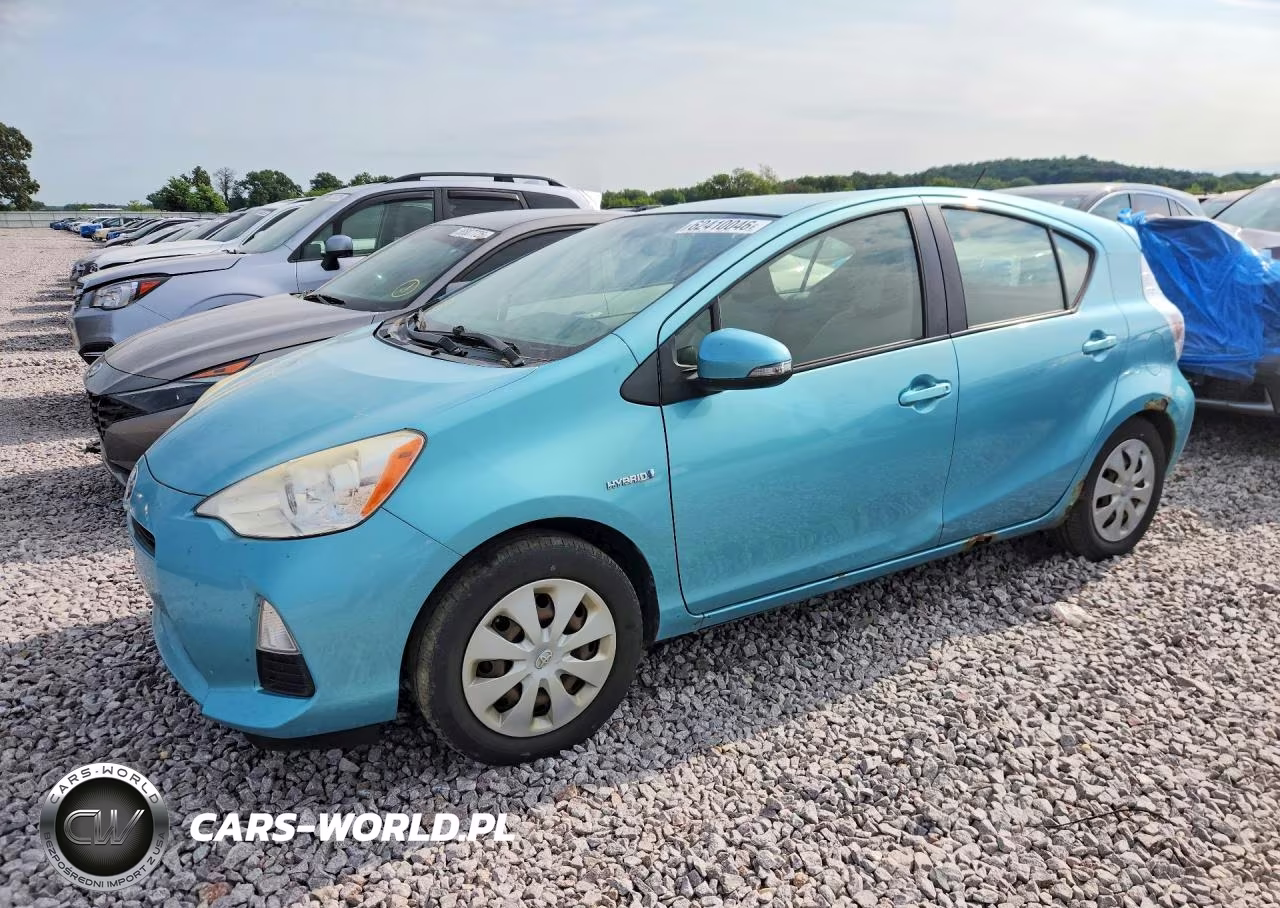 2013 Toyota Prius C One