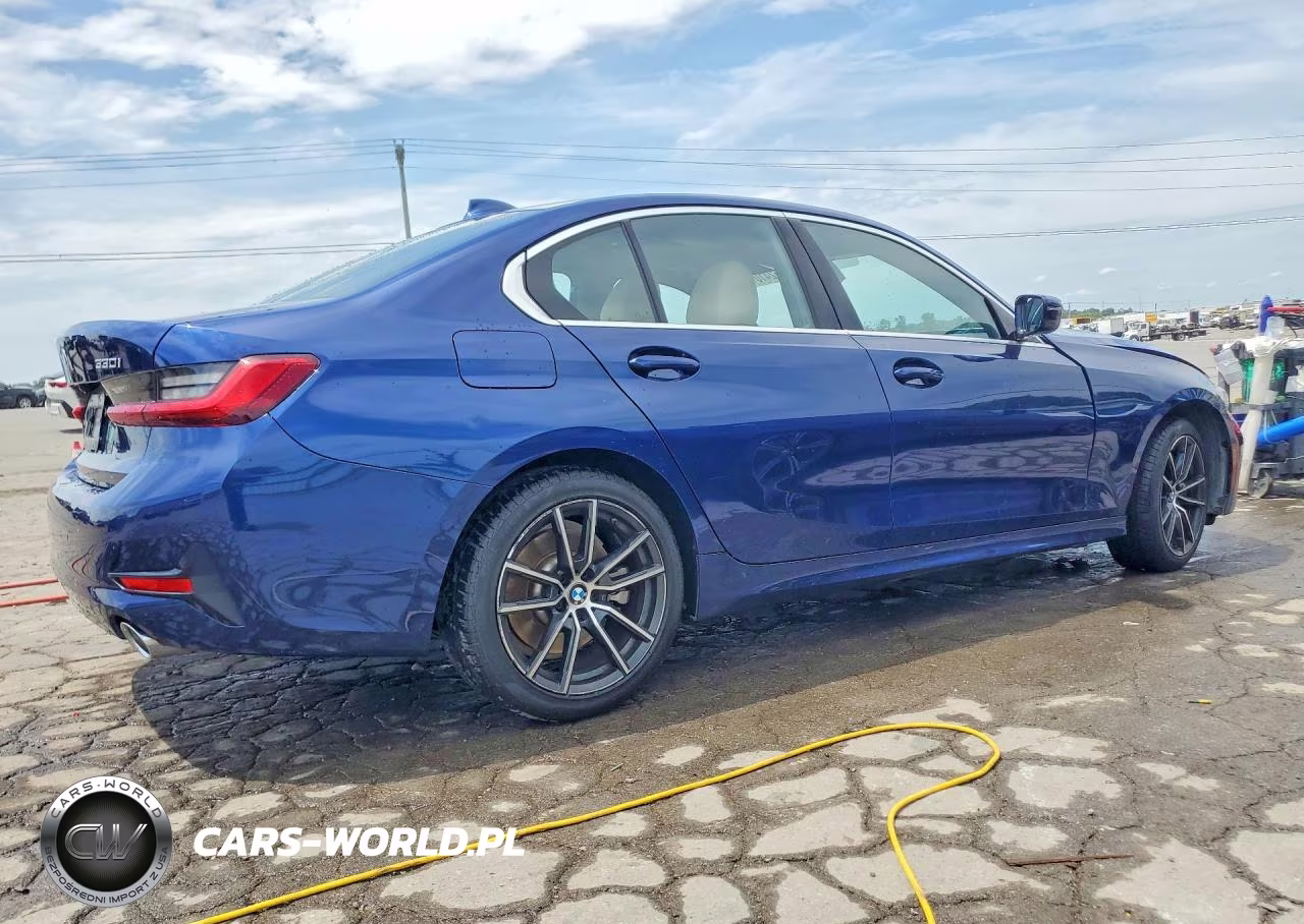2019 BMW 330I VIN:WBA5R1C56KFH32481 - 3