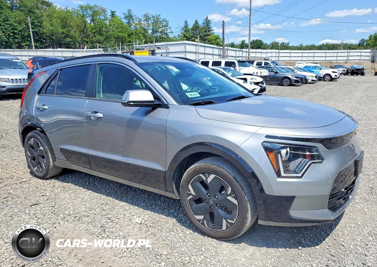 2023 Kia Niro Wind VIN:KNDCR3L15P5045957 - 4