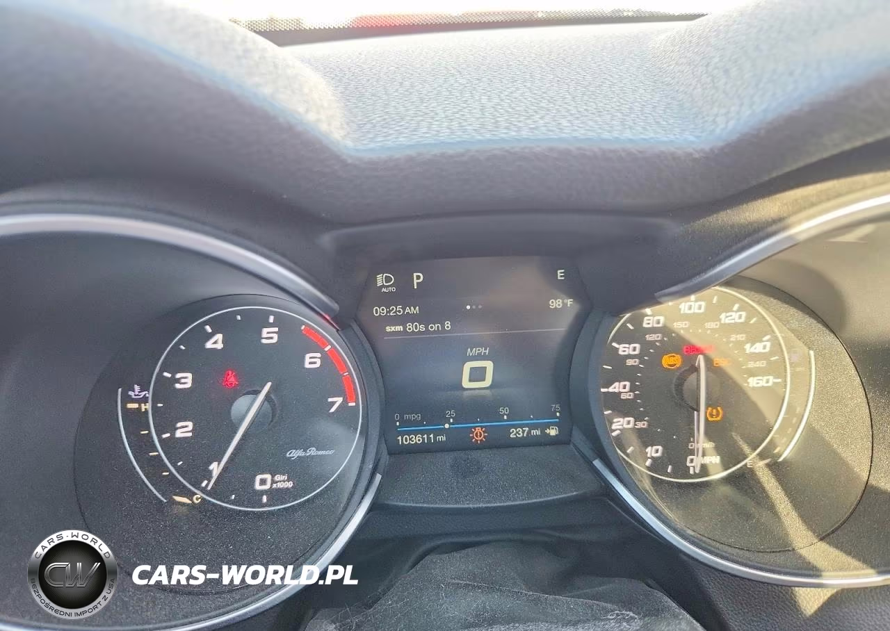 2018 Alfa Romeo Stelvio Ti VIN:ZASFAKBN0J7B81970 - 9