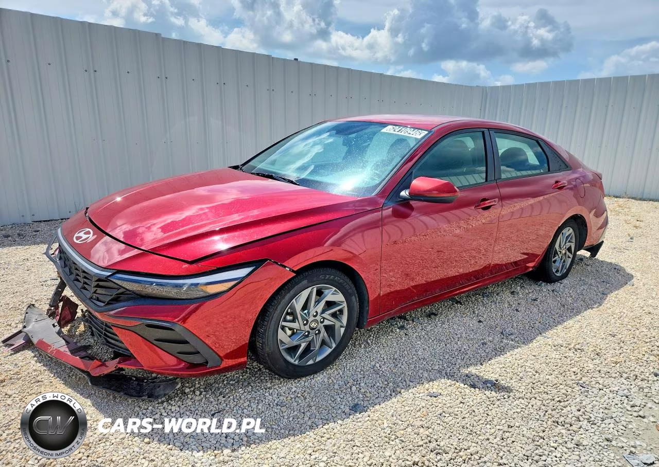 2024 Hyundai Elantra Sel – zdjęcie 1 z 12