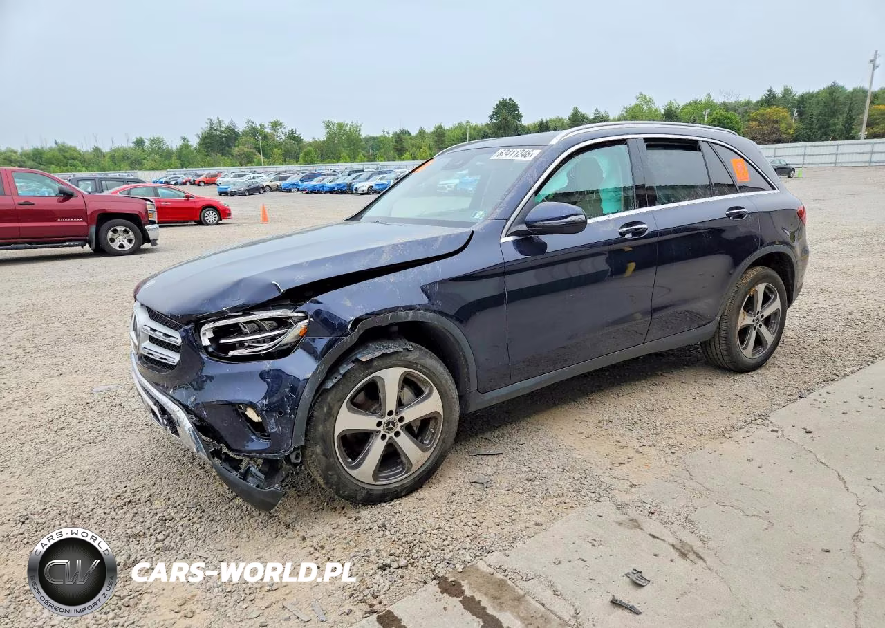 2022 Mercedes-Benz Glc 300 4Matic – zdjęcie 1 z 13