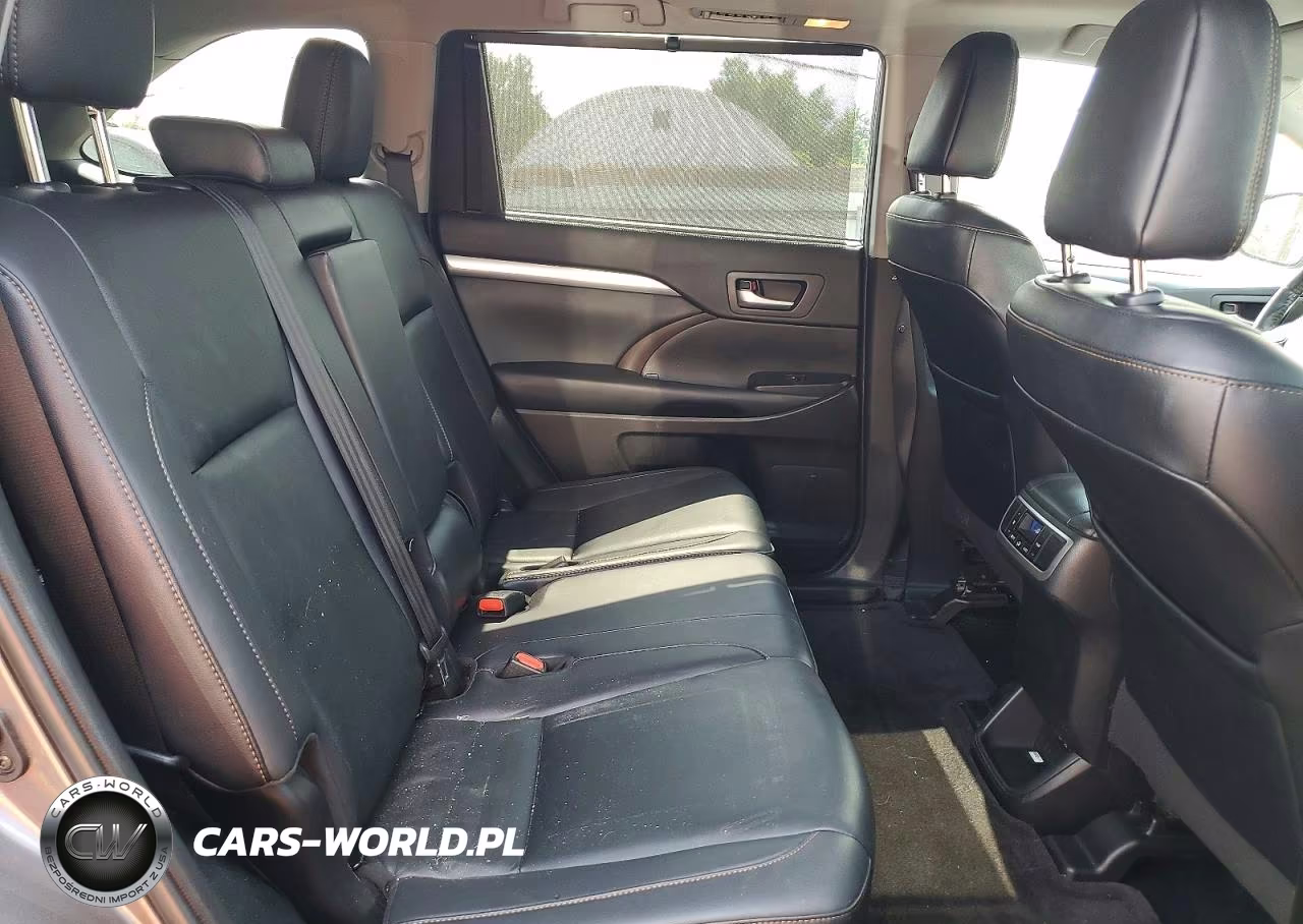 2019 Toyota Highlander Xle VIN:5TDJZRFH3KS574636 - 11