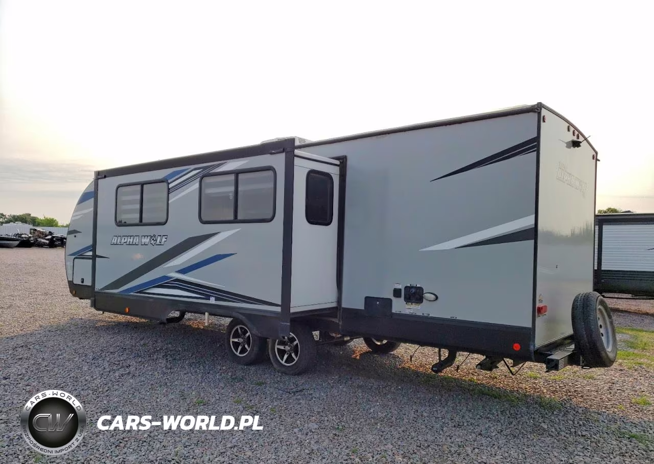 2021 Foresriver Cherokee Camper VIN:5ZT2CKRB3M2003600 - 3
