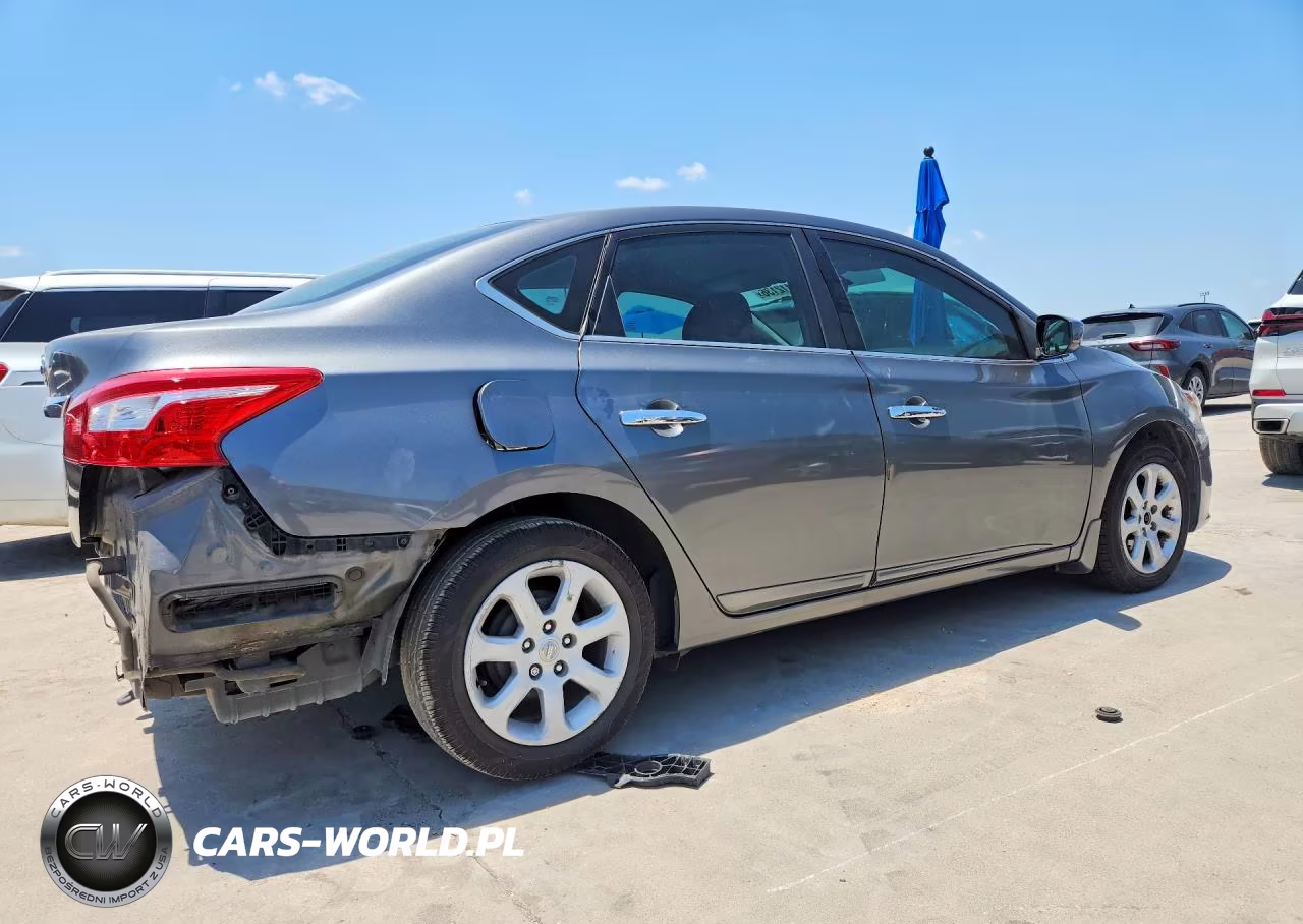 2018 Nissan Sentra S VIN:3N1AB7AP6JY344221 - 3