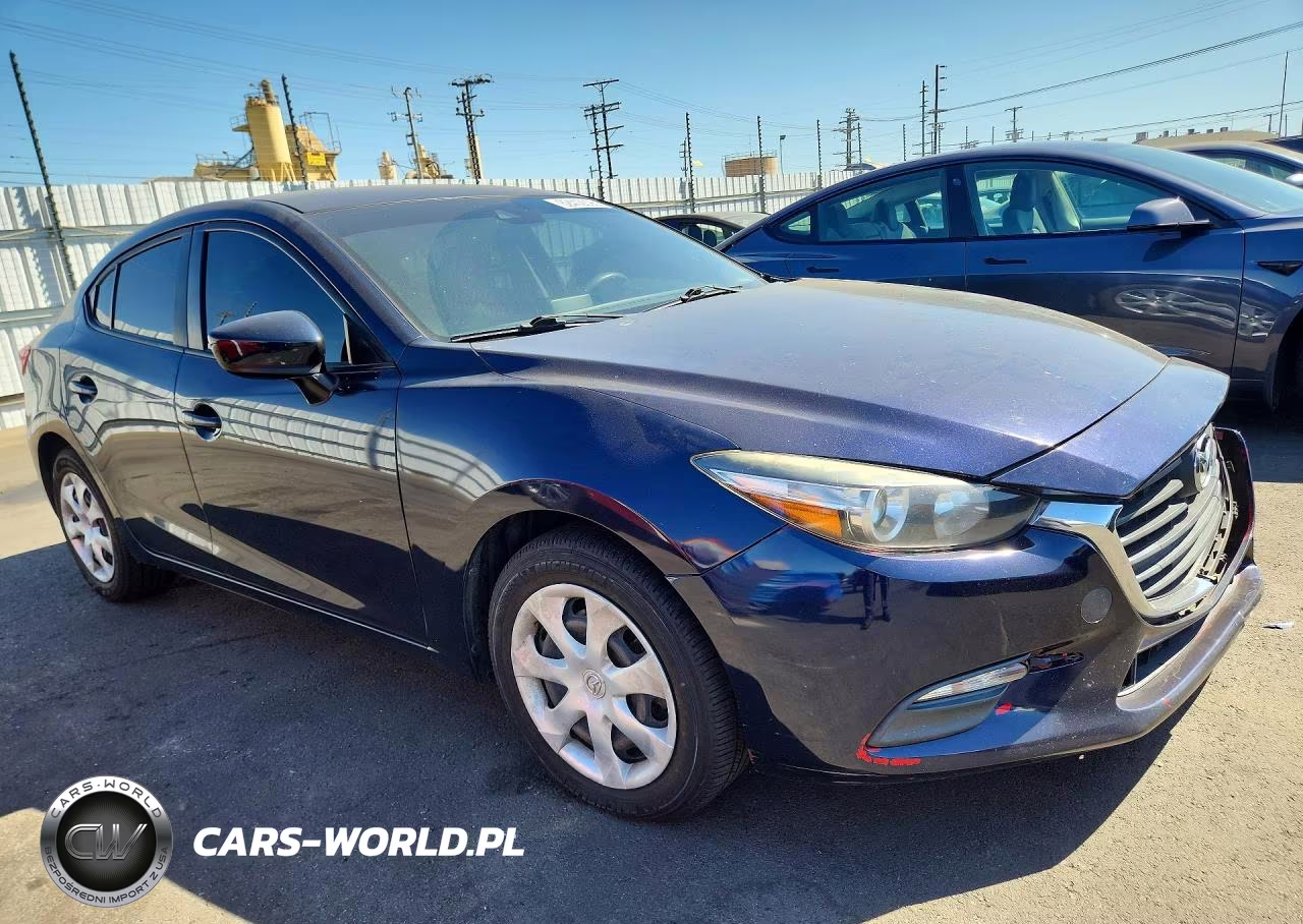 2018 Mazda 3 Sport VIN:3MZBN1U78JM230968 - 4