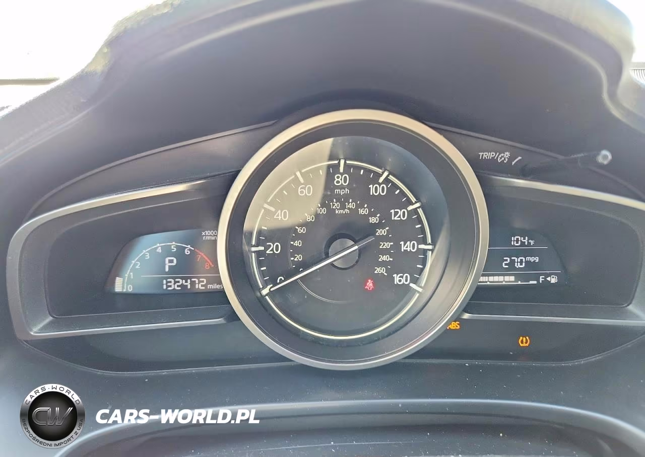 2018 Mazda 3 Sport VIN:3MZBN1U78JM230968 - 9