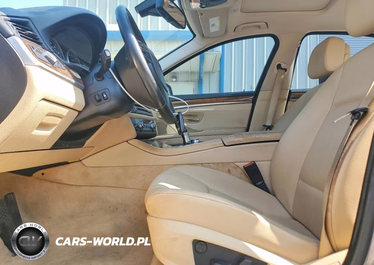 2012 BMW 528 Xi VIN:WBAXH5C51CDW09037 - 7