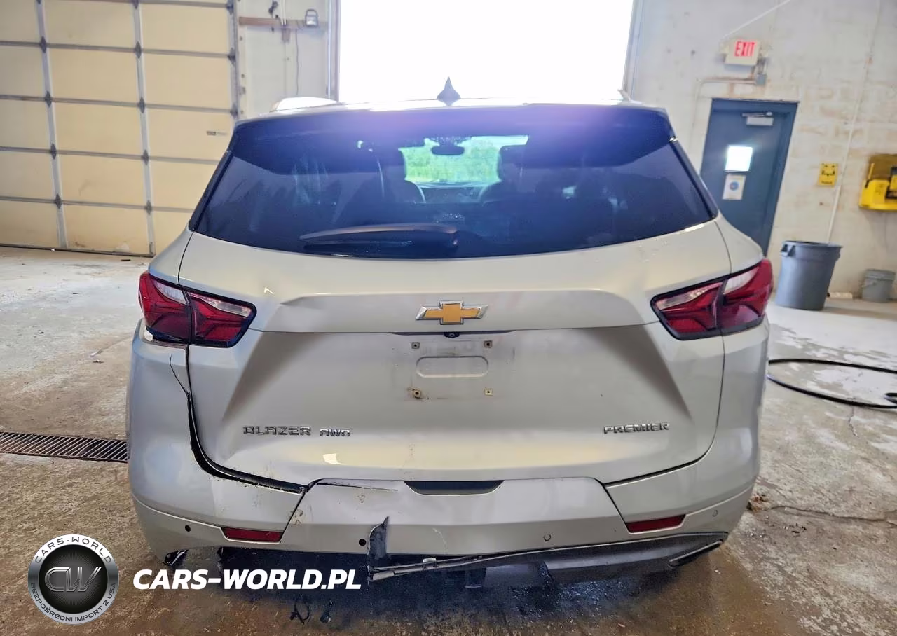 2020 Chevrolet Blazer Premier VIN:3GNKBLRS7LS552124 - 6