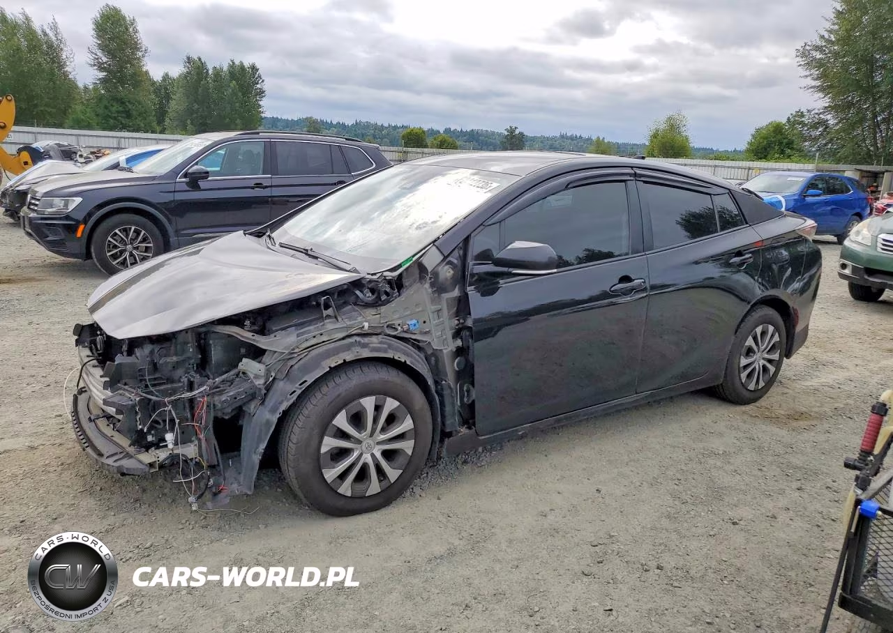 2016 Toyota Prius Three VIN:JTDKARFUXG3013268 - 1