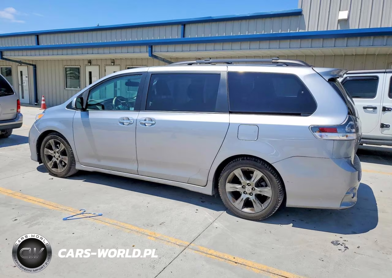 2013 Toyota Sienna Sport VIN:5TDXK3DCXDS299708 - 2