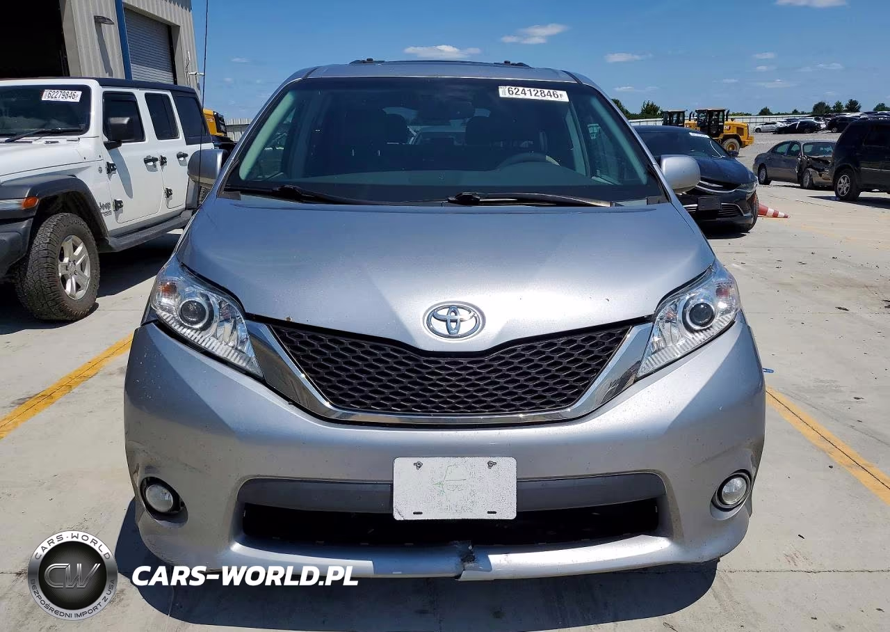 2013 Toyota Sienna Sport VIN:5TDXK3DCXDS299708 - 5