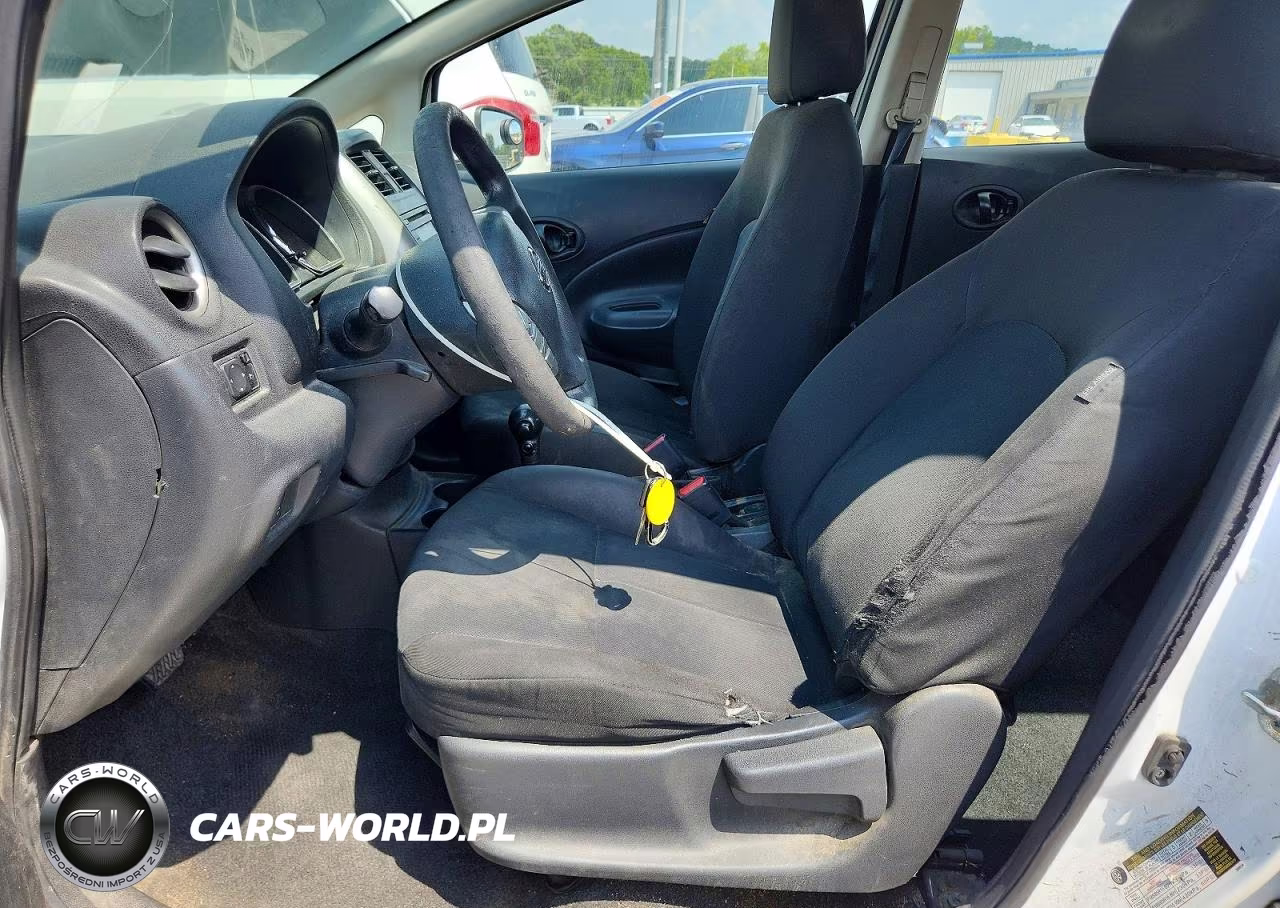 2016 Nissan Versa Note S Plus VIN:3N1CE2CP3GL399232 - 7
