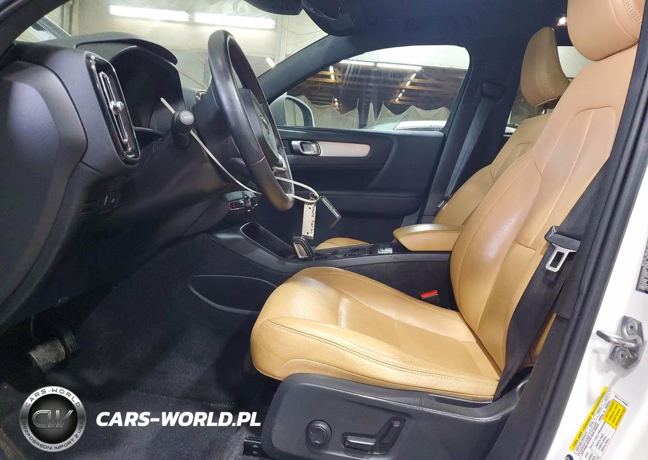 2019 Volvo Xc40 T5 Momentum VIN:YV4162XZ7K2019412 - 7