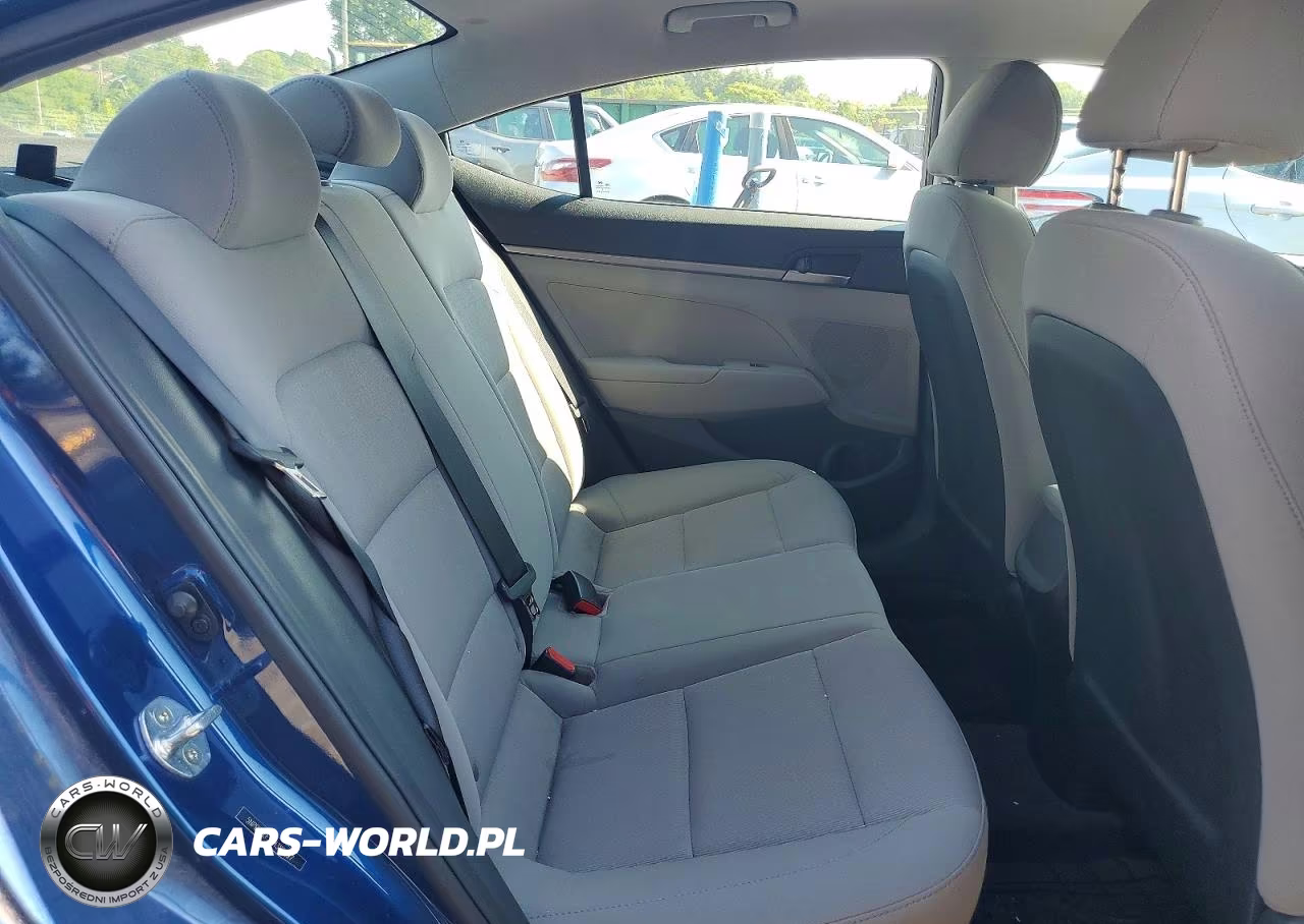 2018 Hyundai Elantra Se VIN:5NPD74LF5JH386097 - 10