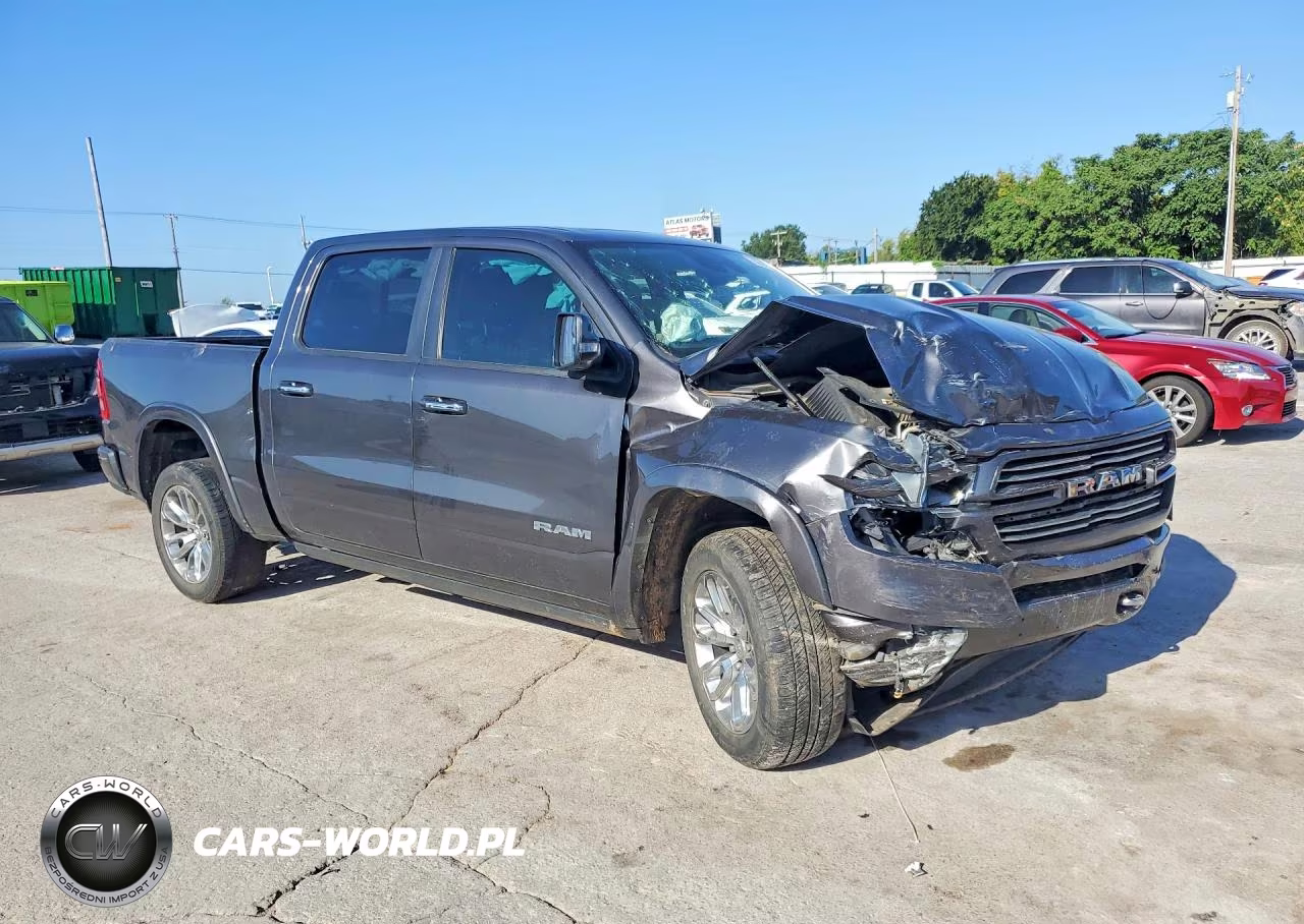 2022 Ram 1500 Laramie VIN:1C6RREJT7NN261274 - 4