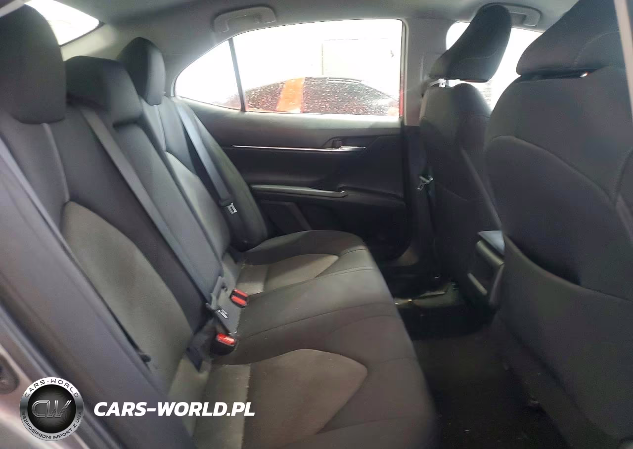 2021 Toyota Camry Le VIN:4T1C11AK0MU521522 - 10