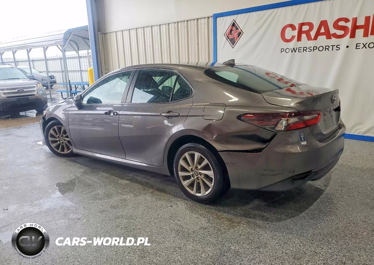 2021 Toyota Camry Le VIN:4T1C11AK0MU521522 - 2