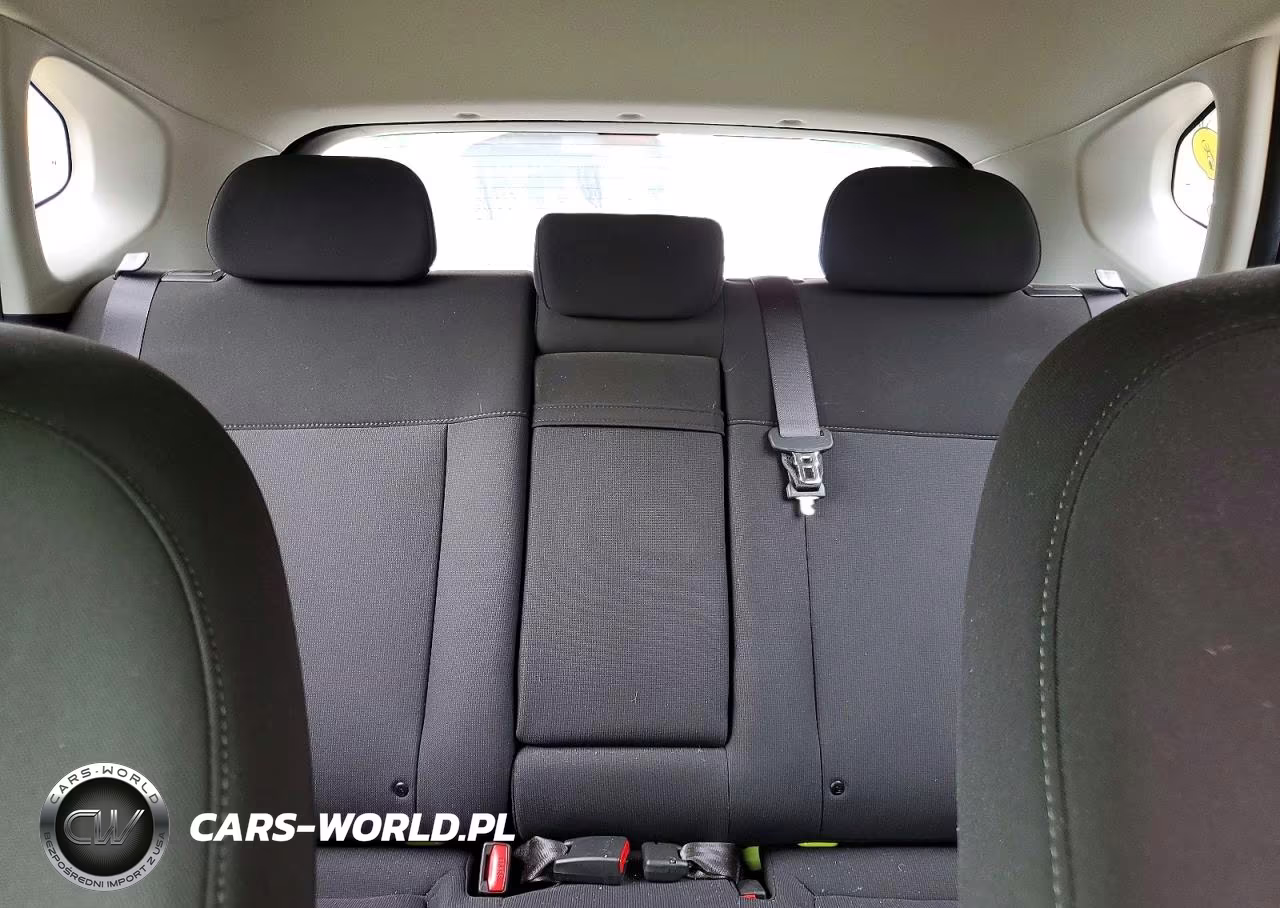 2025 Hyundai Kona Se VIN:KM8HA3AB9SU207642 - 10