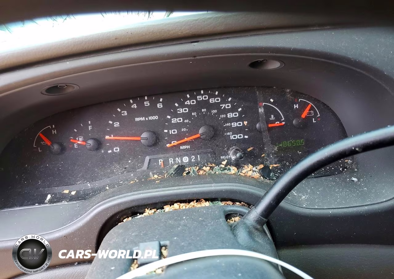 2008 Ford Econoline E250 VIN:1FTNE24W38DB02804 - 9