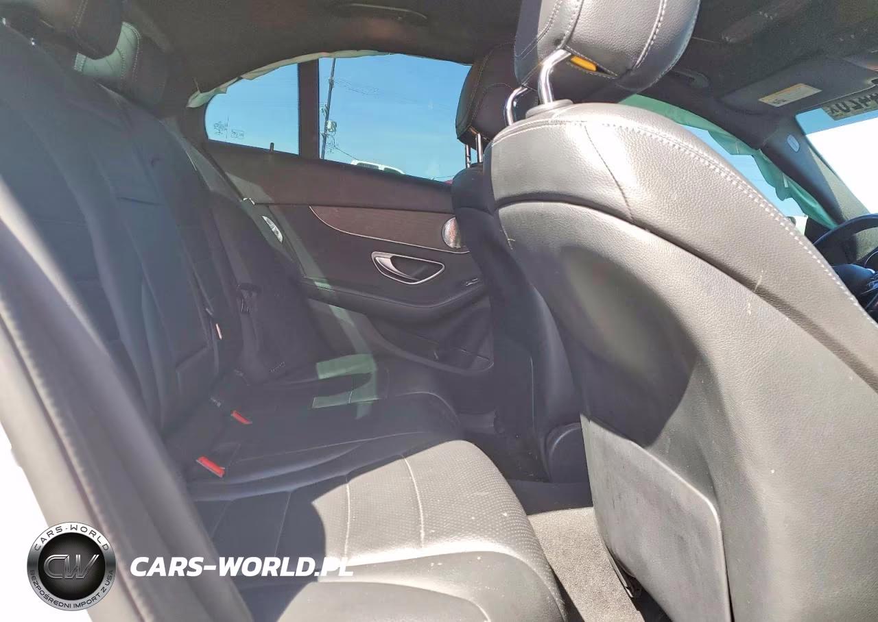 2019 Mercedes-Benz C 300 4Matic VIN:55SWF8EB8KU286264 - 10