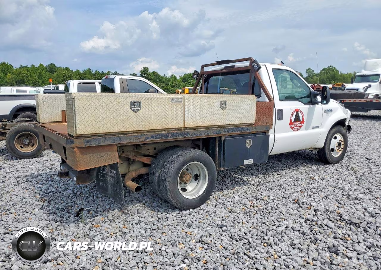 2005 Ford F350 Super Duty VIN:1FDWF36P05EA42608 - 3