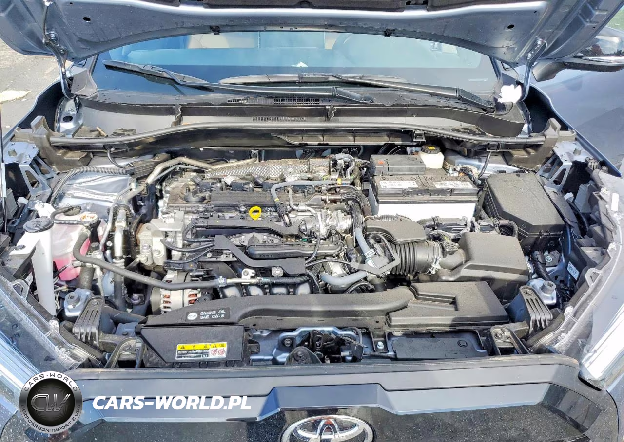 2026 Toyota Corolla Cross Xle VIN:7MUDAAAG5TV165033 - 12