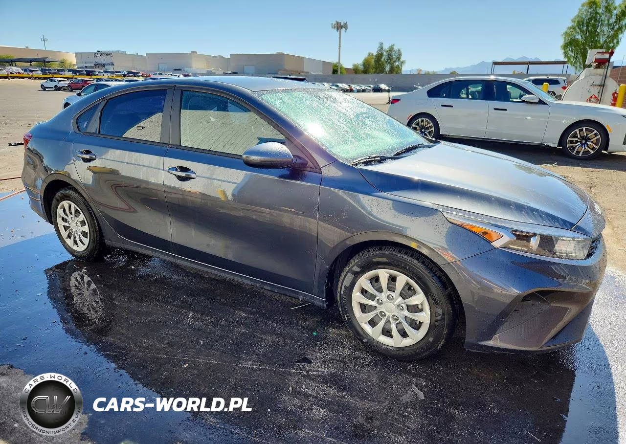 2024 Kia Forte Lx VIN:3KPF24AD5RE697540 - 4